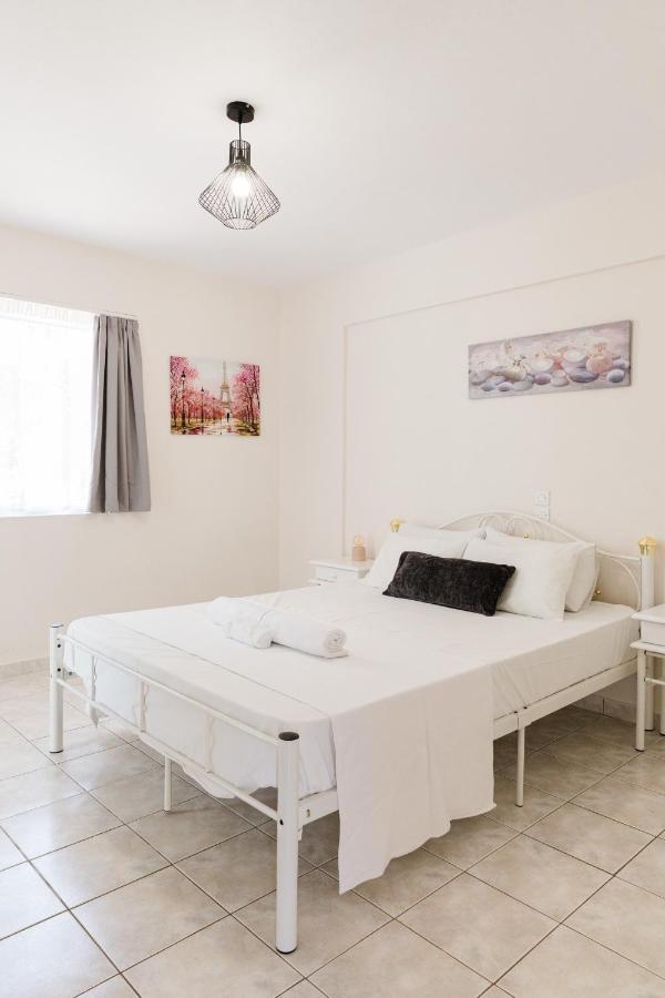 Alexandros Luxury Apartments Nydri Eksteriør bilde